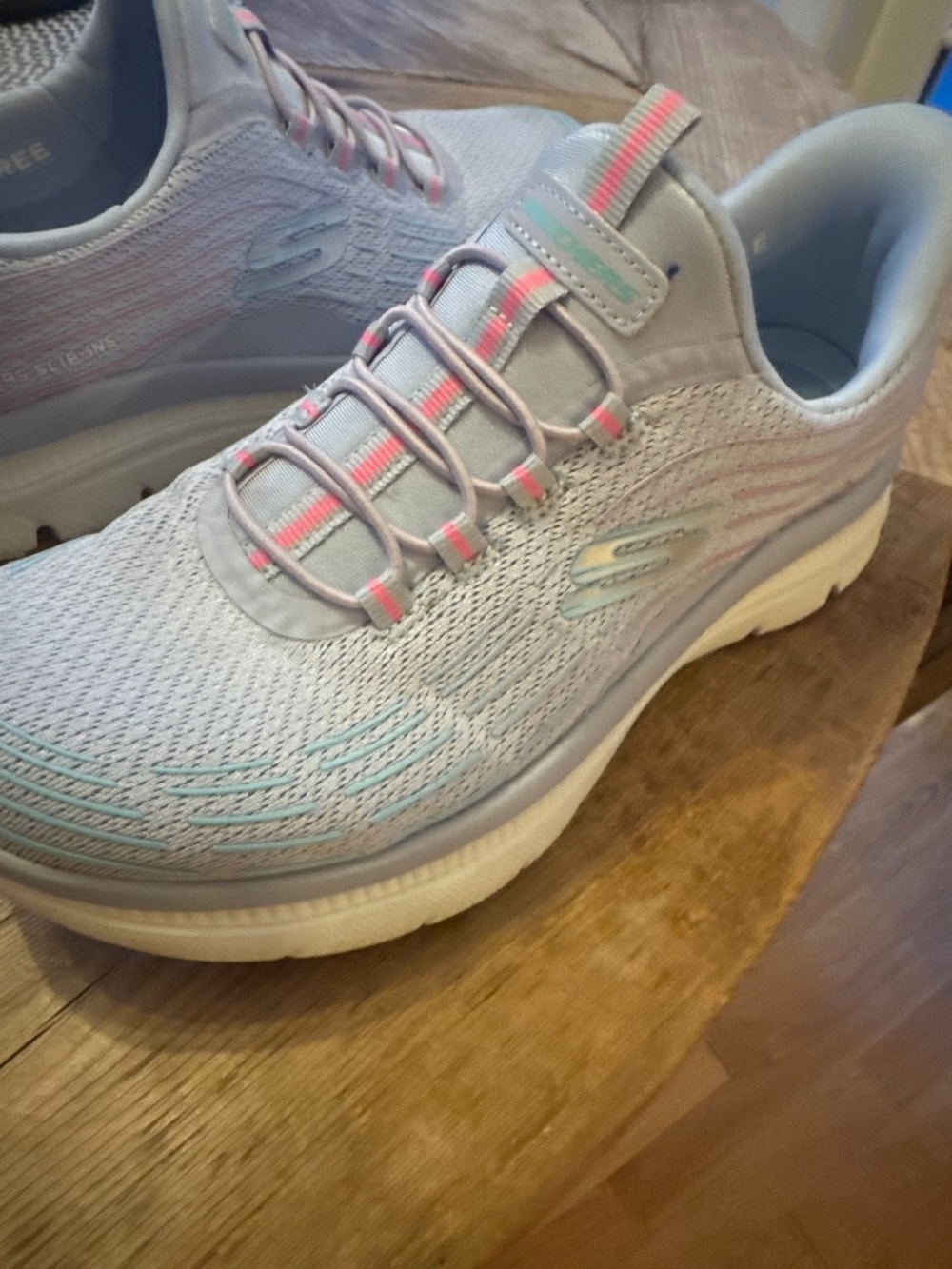 Skechers Slip In Air Cooled Memory Foam